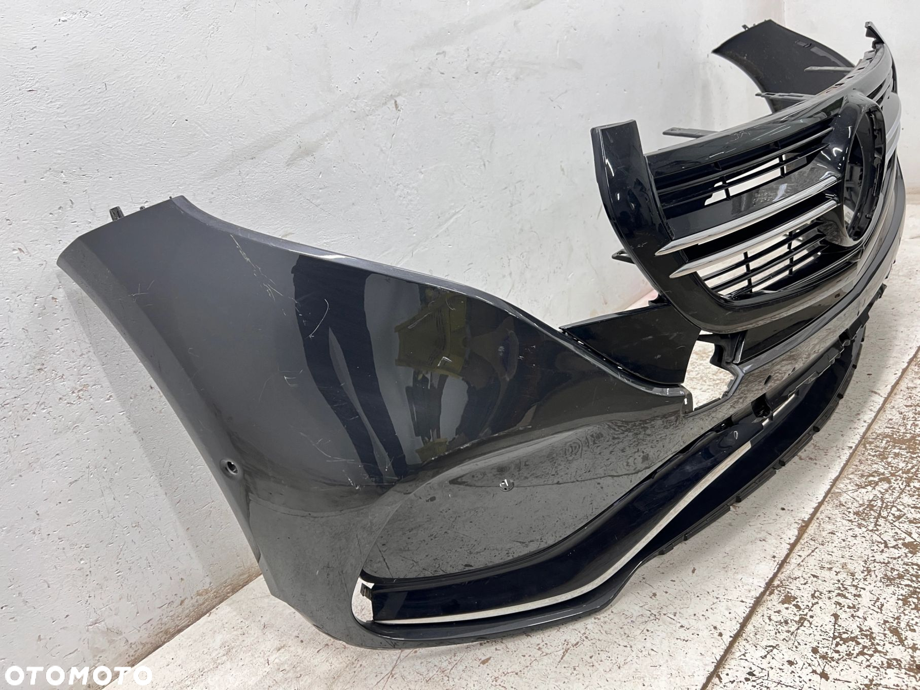 ZDERZAK PRZEDNI MERCEDES EQC AMG A293 - 6