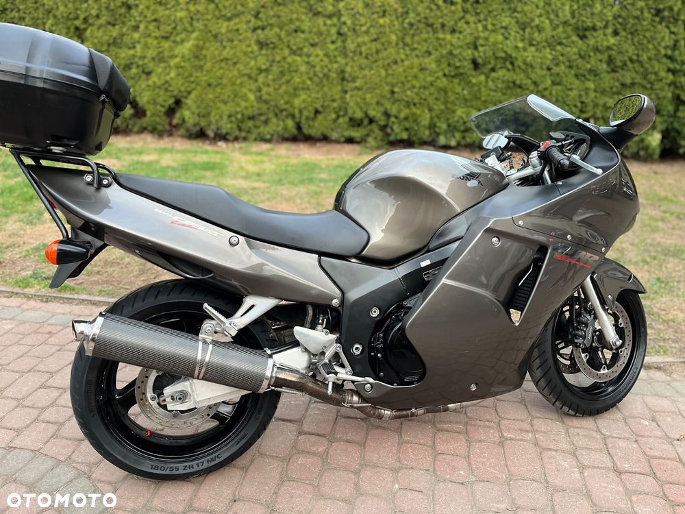 Honda CBR - 4