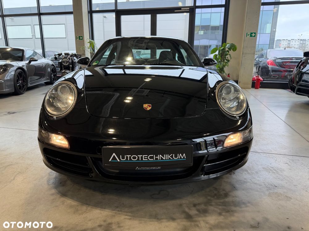 Porsche 911 Carrera S - 3