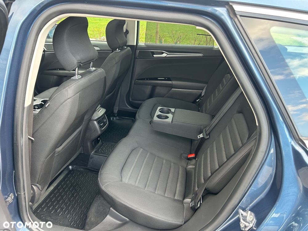 Ford Mondeo 2.0 TDCi STart-Stopp Titanium - 18