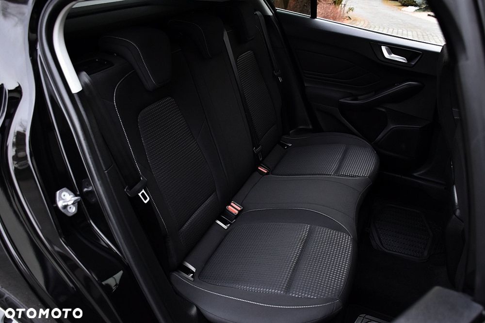 Ford Focus 1.5 EcoBlue STart-Stopp-System TITANIUM - 40