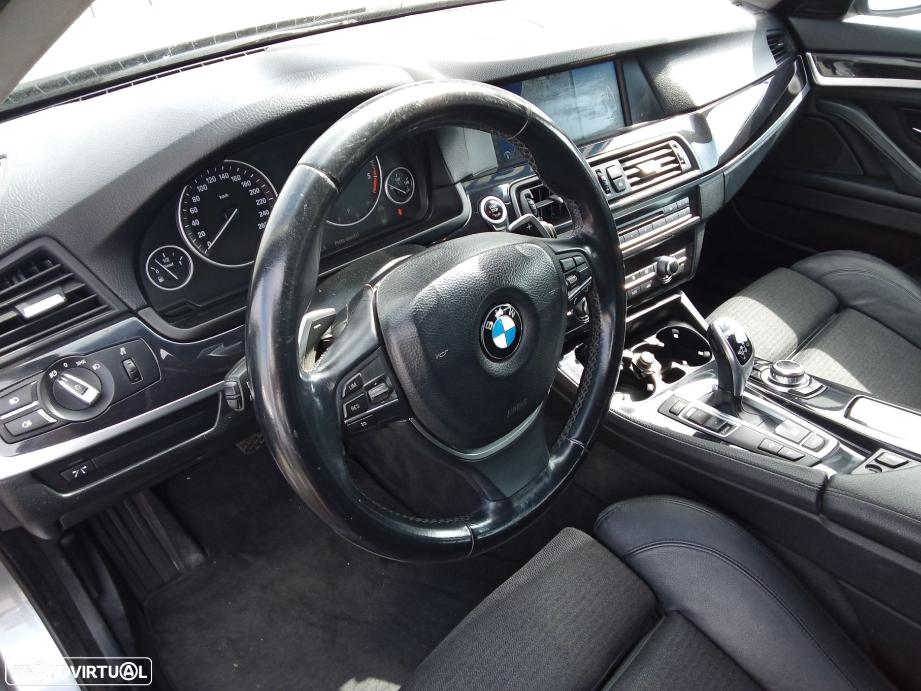 BMW 520 d Auto - 12
