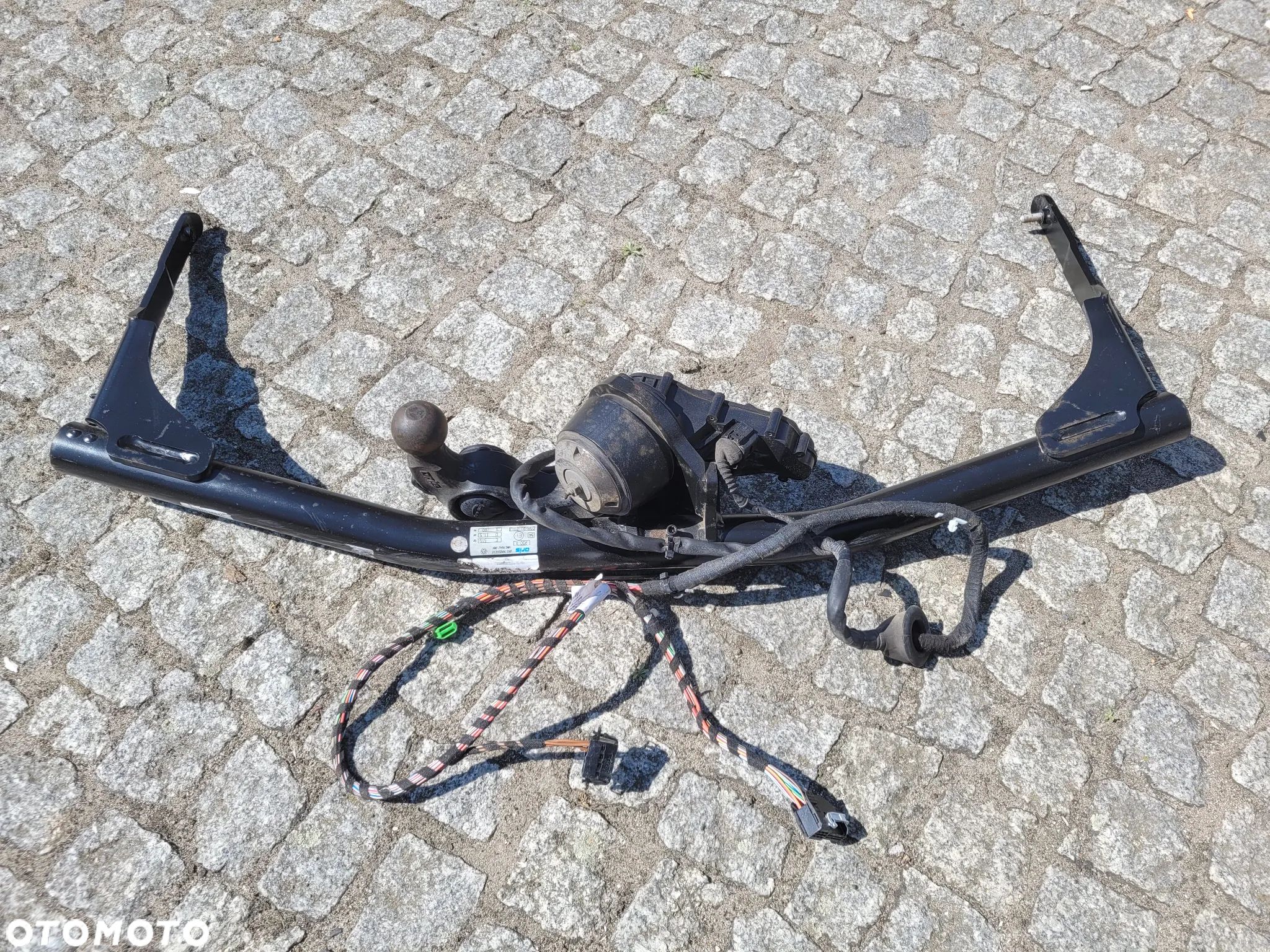 HAK HOLOWNICZY ELEKTRYCZNY + WIĄZKA VW PASSAT B8 KOMBI 3G9803881C 3G9971124A - 1