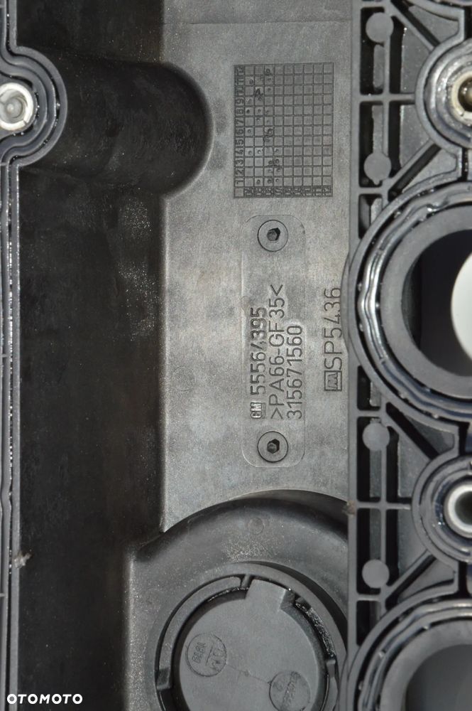 pokrywa zaworów opel astra  h zafira b insignia  1.8 16v z18xer 555643395 - 3