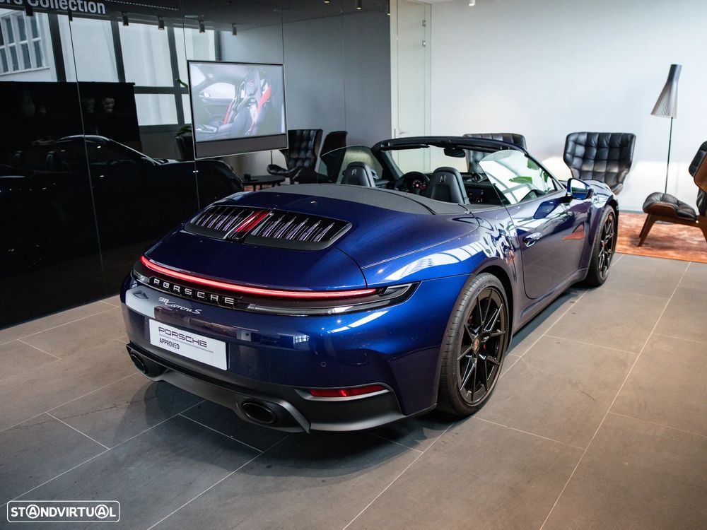 Porsche 911 (992) Carrera S - 11