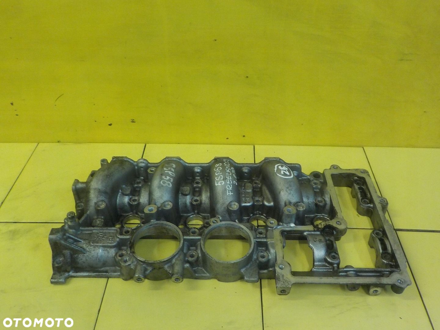 FREELANDER EVOQUE 2.2 TD4 ED4 14r 224DT pokrywa zaworow walkow 9686705110 - 1