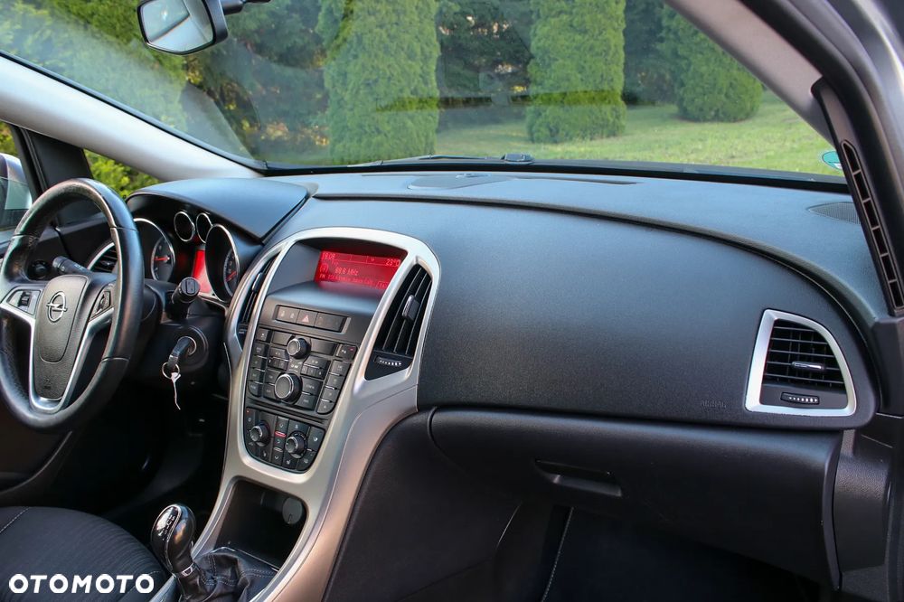 Opel Astra 1.4 Turbo Edition - 20