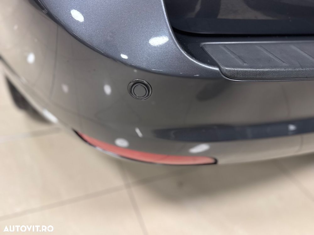 Volvo V50 2.0 D Momentum - 31