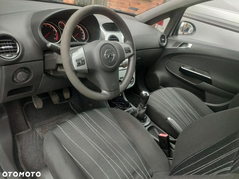 Opel Corsa 1.0 12V Easytronic Eco - 12