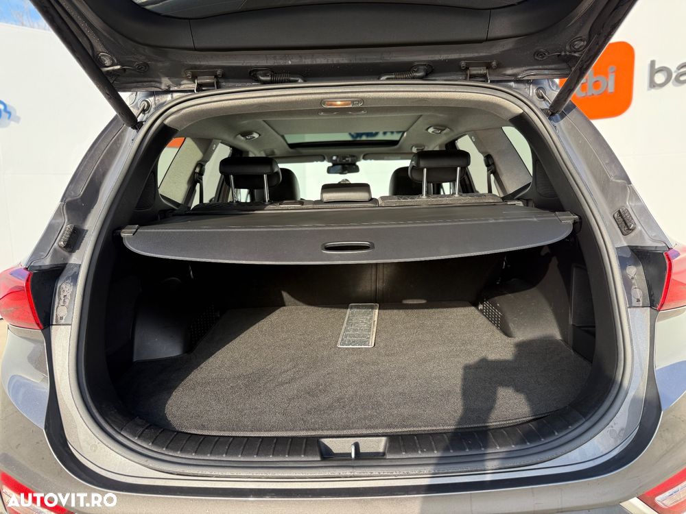 Hyundai Santa Fe 2.2 CRDi 4WD Automatik Premium - 28