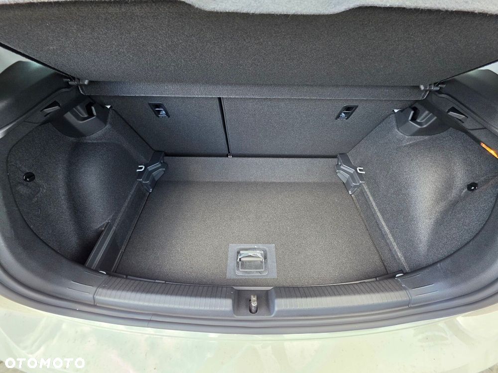 Volkswagen Polo 1.0 MPI Life Plus - 12