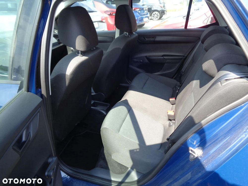 Skoda Fabia 1.0 MPI Ambition - 12