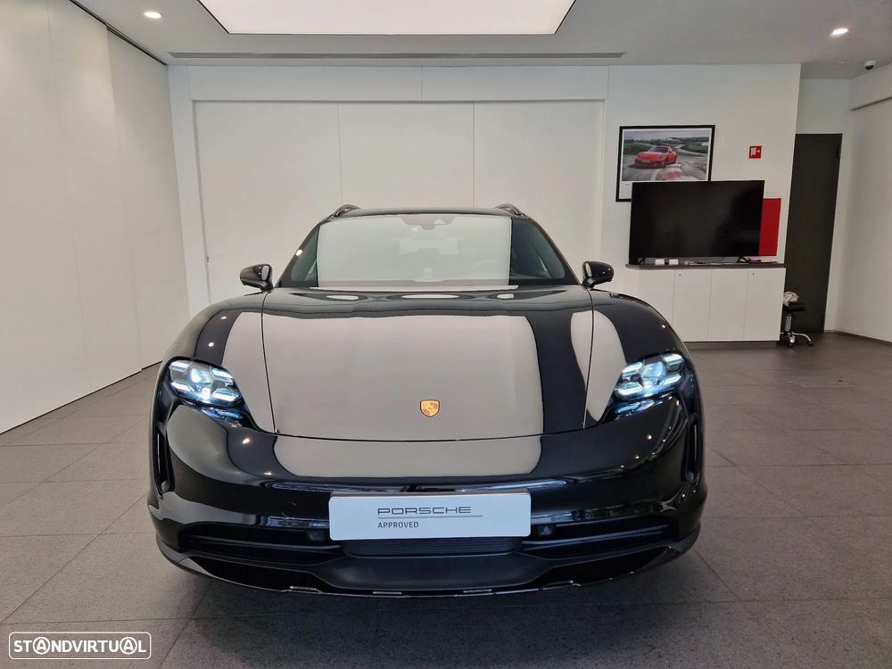 Porsche Taycan Cross Turismo 4S - 15