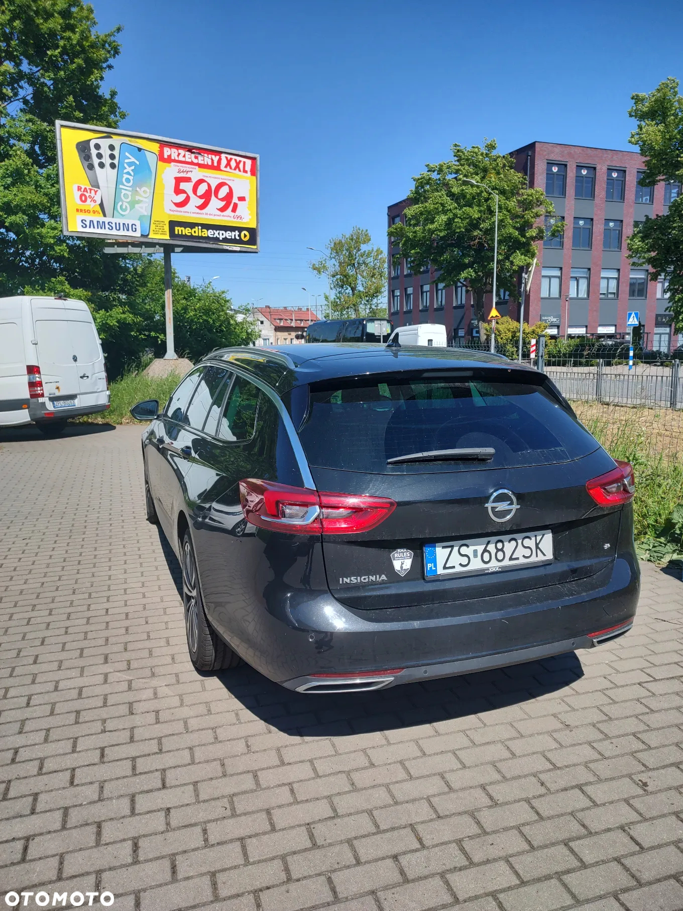 Opel Insignia Sports Tourer 2.0 BiTurbo Diesel 4x4 Dynamic - 3