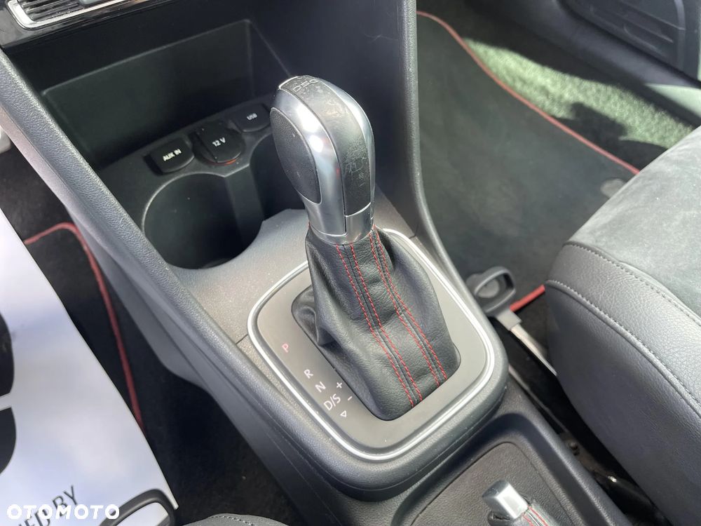 Volkswagen Polo - 16