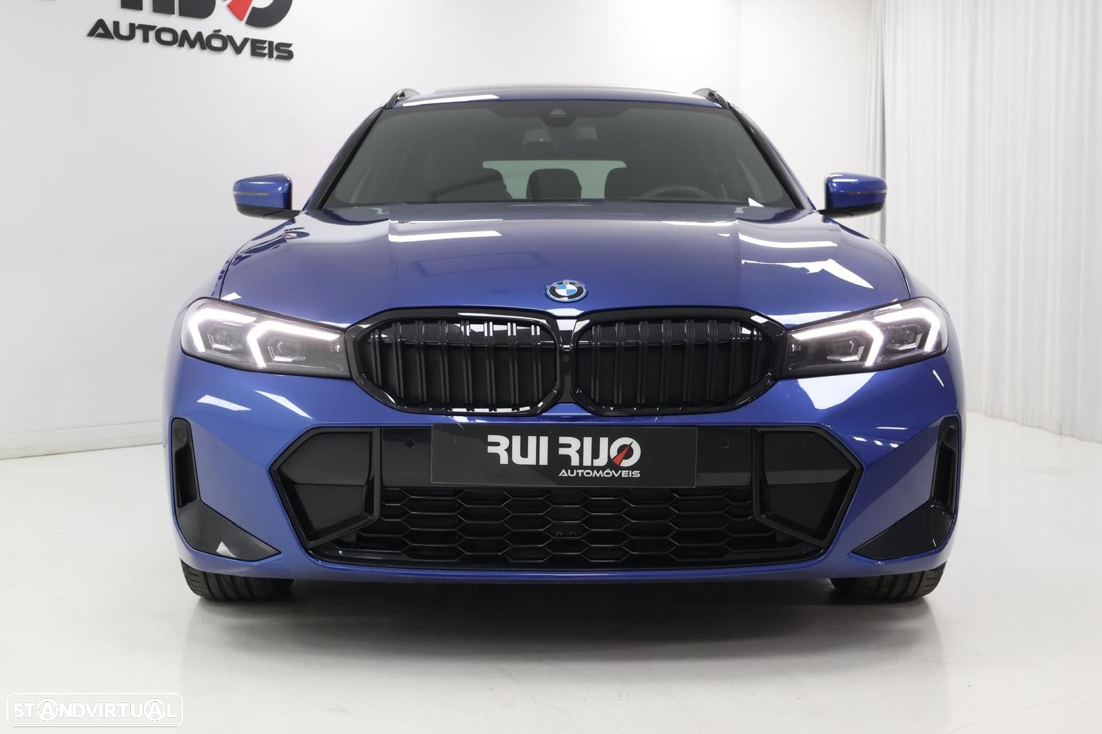 BMW 330 e Touring Pack Desportivo M Pro Auto - 8