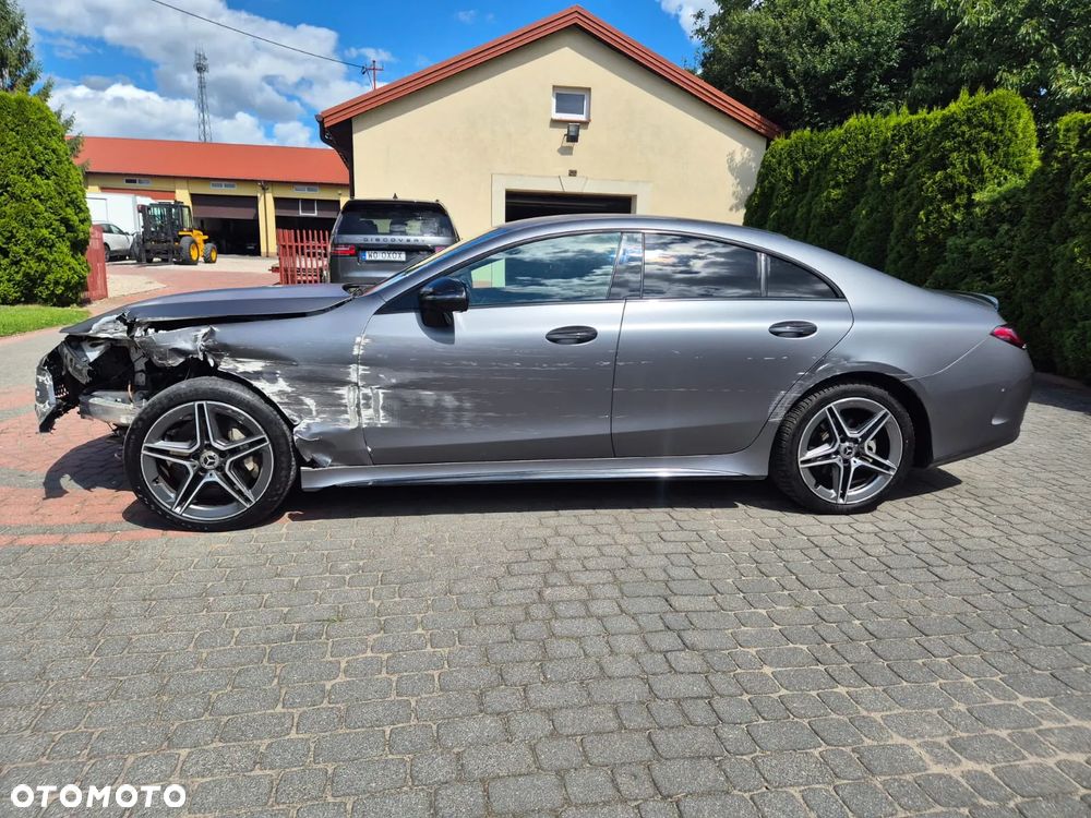 Mercedes-Benz CLS 300 d 4-Matic AMG - 7