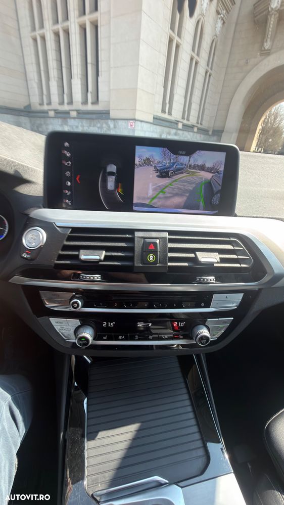 BMW X3 xDrive20i Aut. xLine - 24