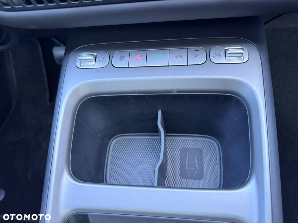 BYD Dolphin G Boost E-CVT - 20