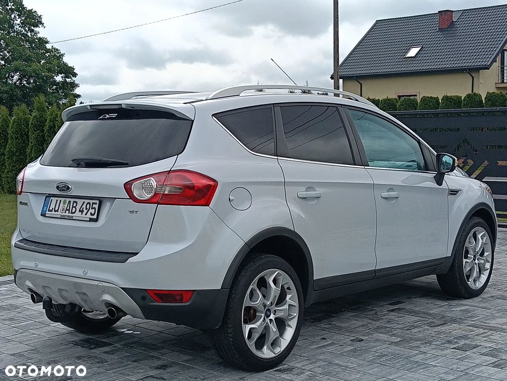 Ford Kuga - 11