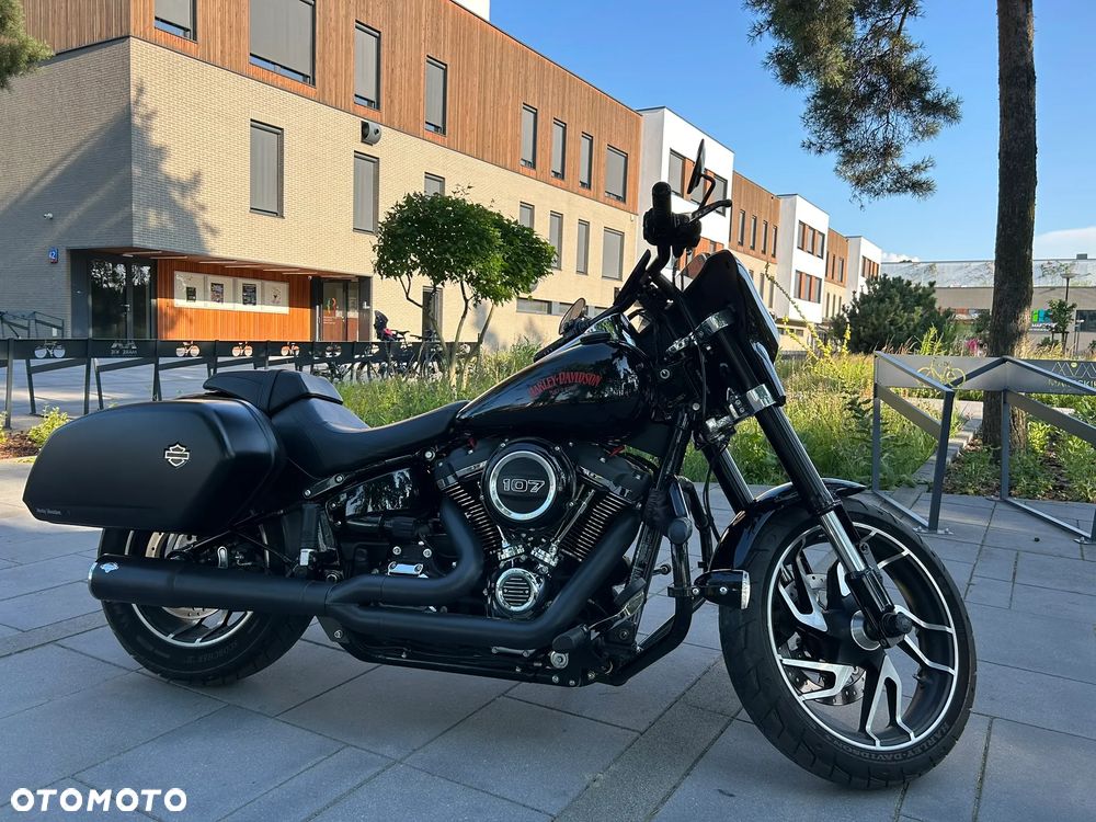 Harley-Davidson Softail Sport Glide - 2