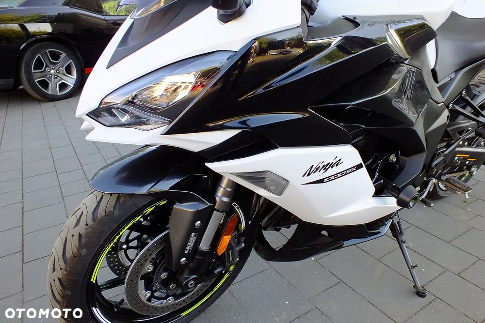 Kawasaki Ninja 1000 SX - 5