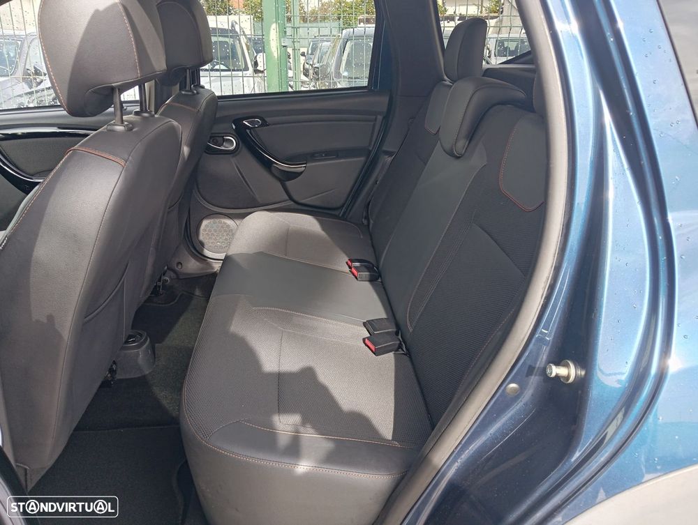 Dacia Duster 1.2 TCe Prestige - 16