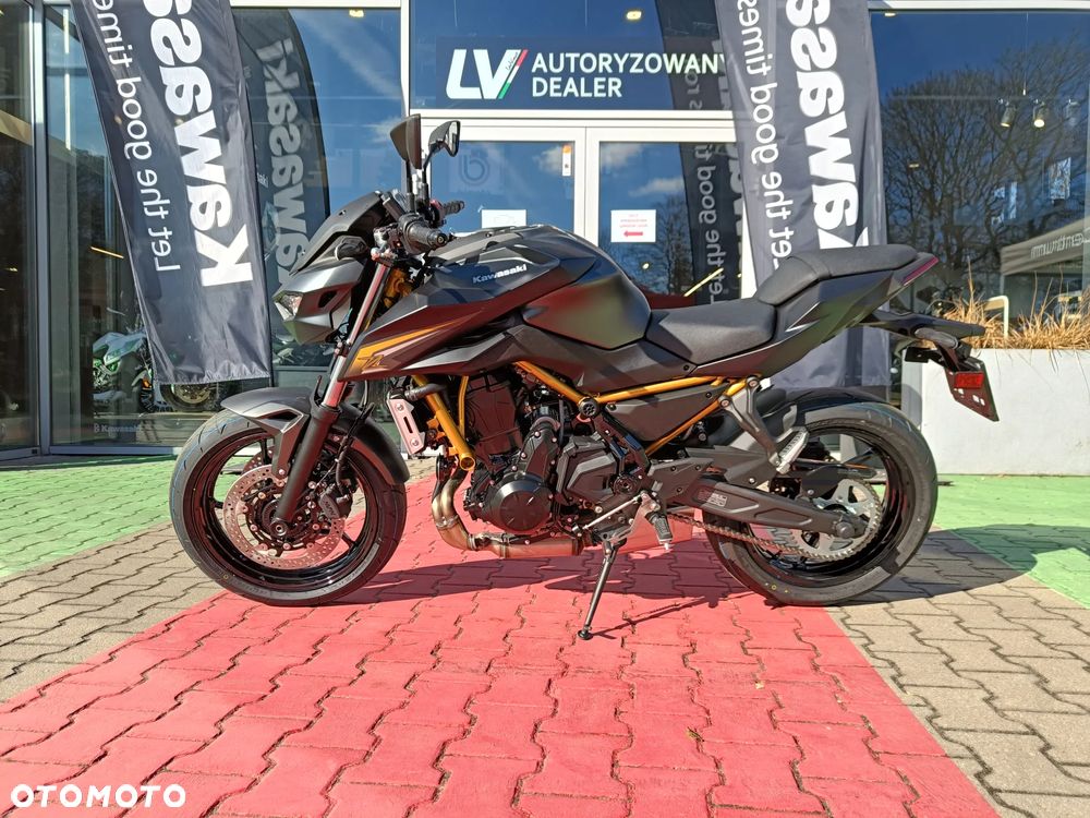 Kawasaki Z 650 - 6
