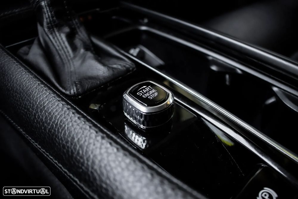 Volvo XC 90 D4 Geartronic Momentum - 20
