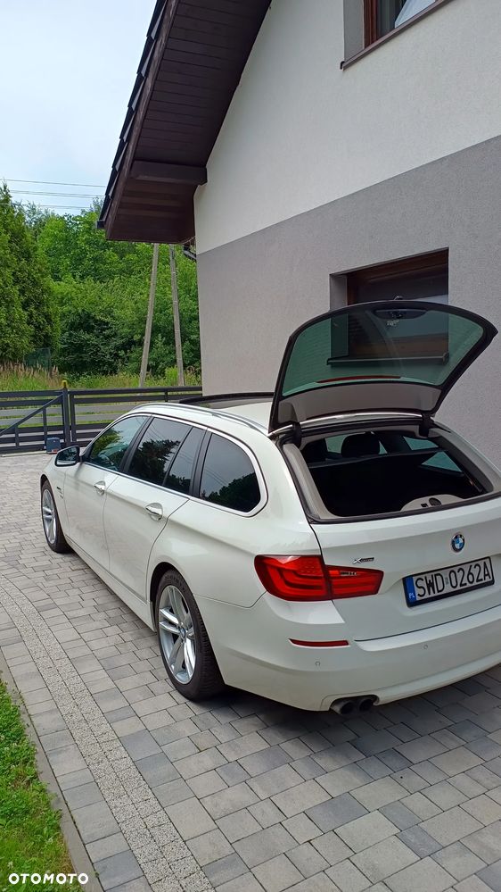 BMW Seria 5 530d xDrive Modern Line - 8