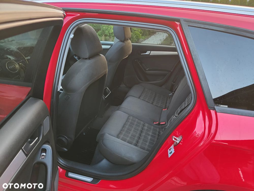 Audi A4 Avant - 6