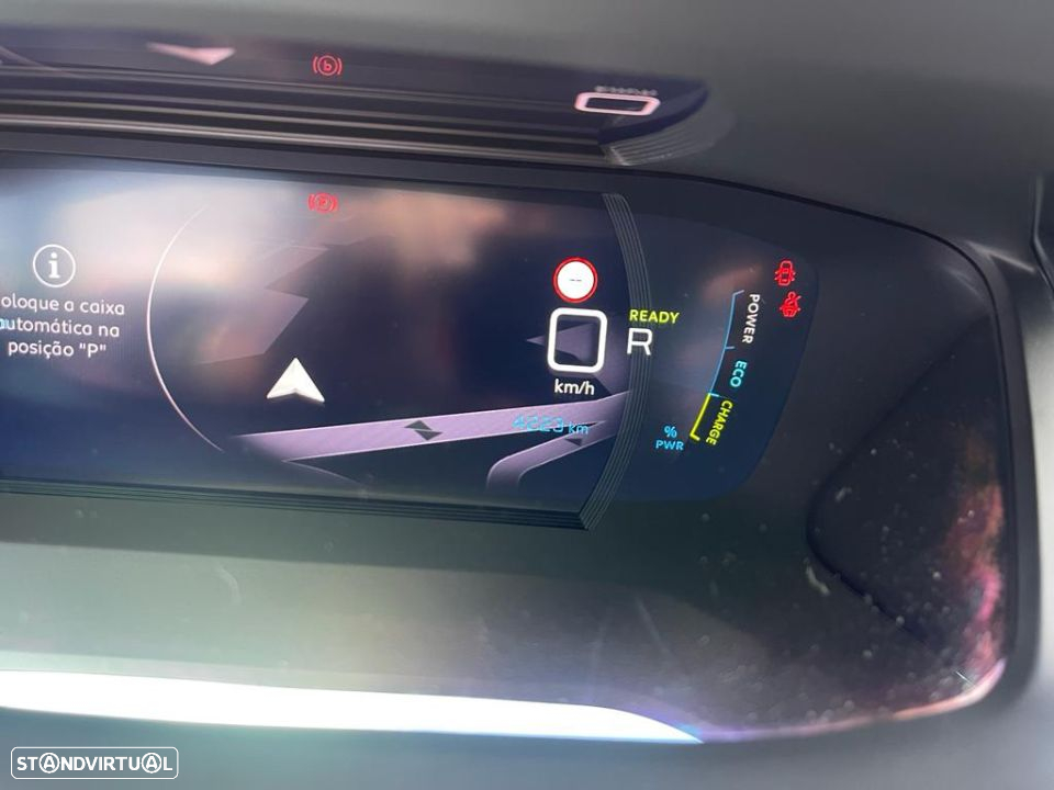 Peugeot e-208 50 kWh GT - 13