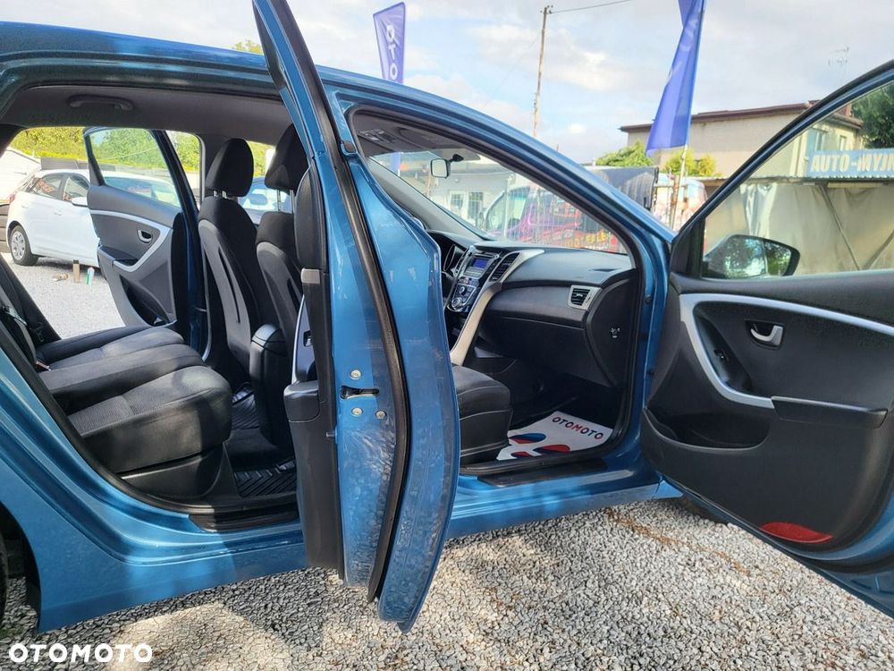 Hyundai i30 - 24