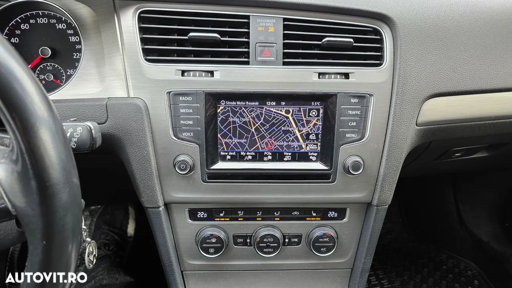 Volkswagen Golf 1.6 TDI BlueMotion Technology DSG Comfortline - 11