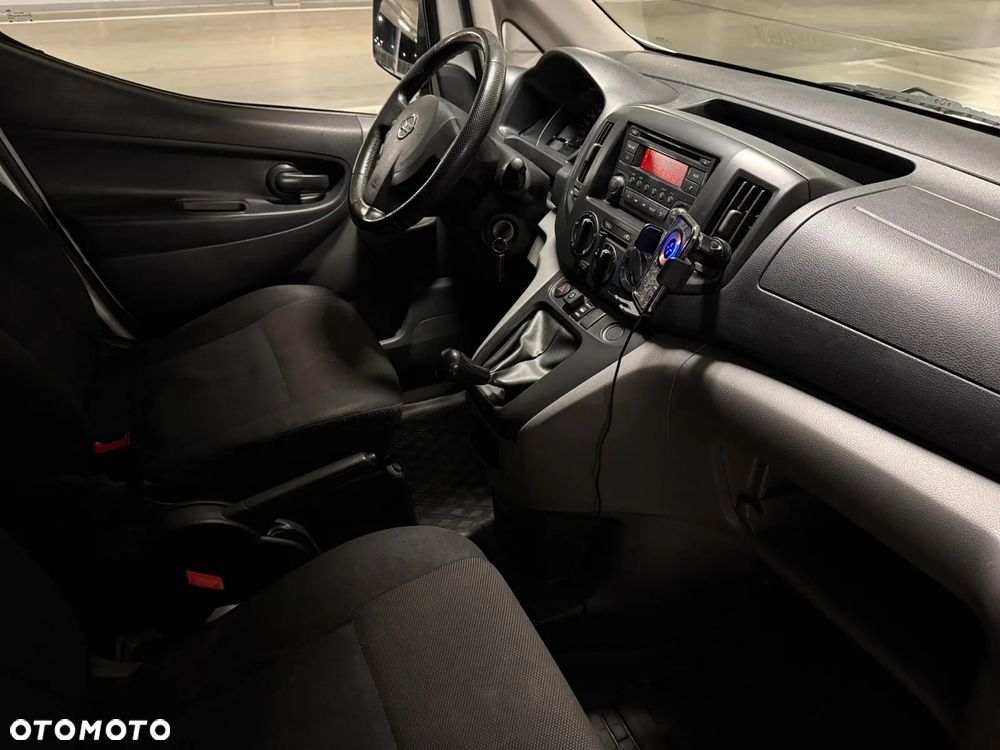 Nissan NV200 - 13