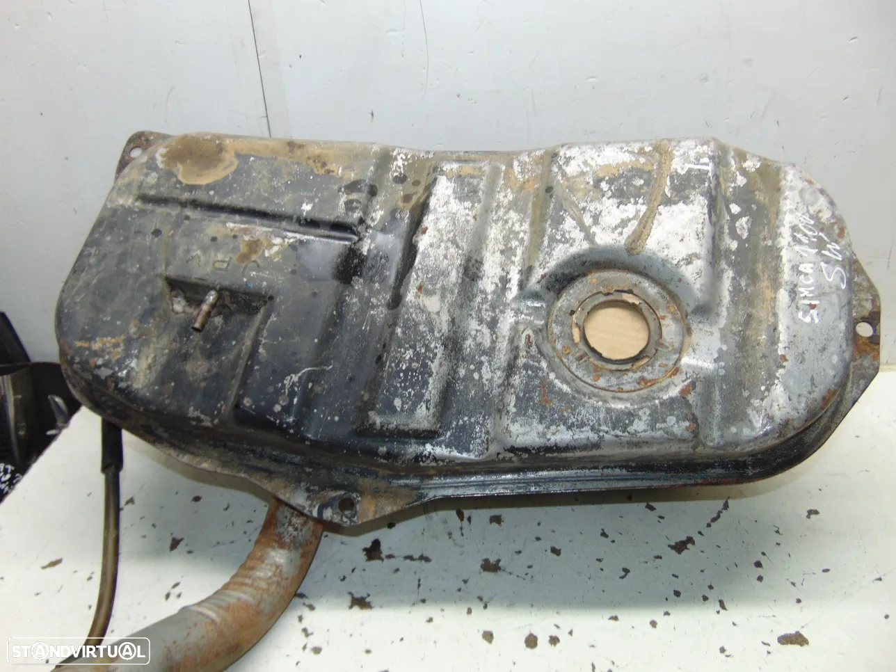 Simca 1100 depósito gasolina - 2