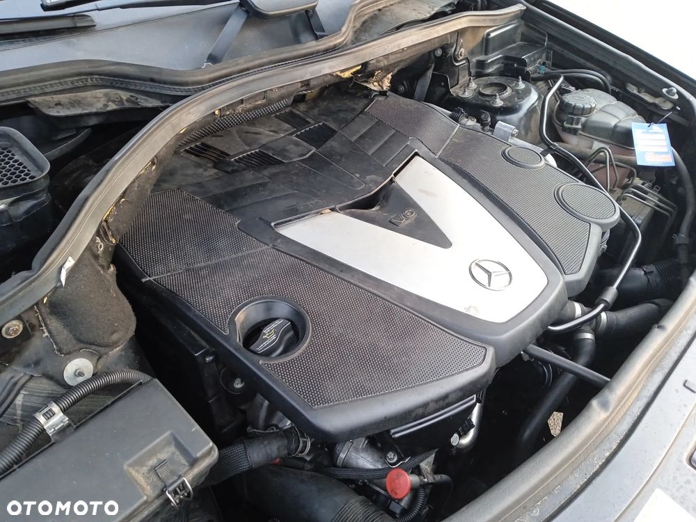 Mercedes-Benz ML 320 CDI 4Matic 7G-TRONIC - 25