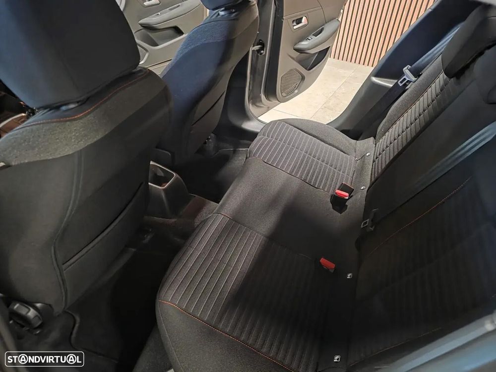 Peugeot 208 1.5 BlueHDi Active — fotografia 9