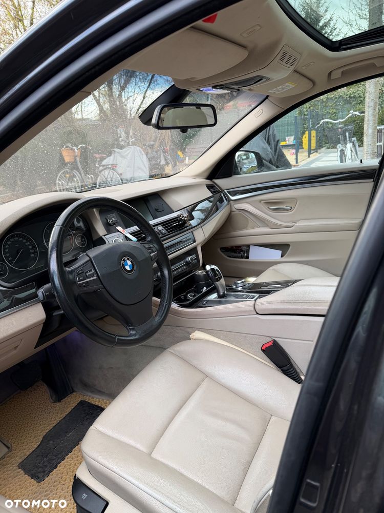 BMW Seria 5 520d - 9