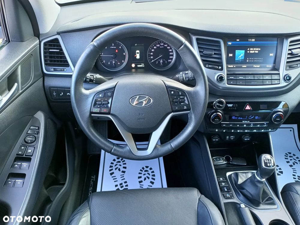 Hyundai Tucson blue 1.7 CRDi 2WD Advantage - 23