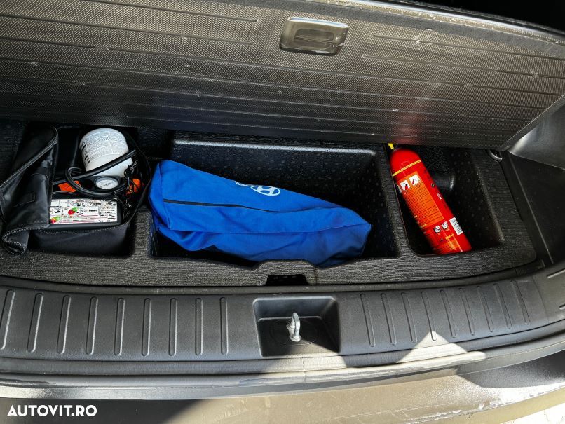 Hyundai Tucson 1.6 l 230 CP 4WD 6AT Style - 17