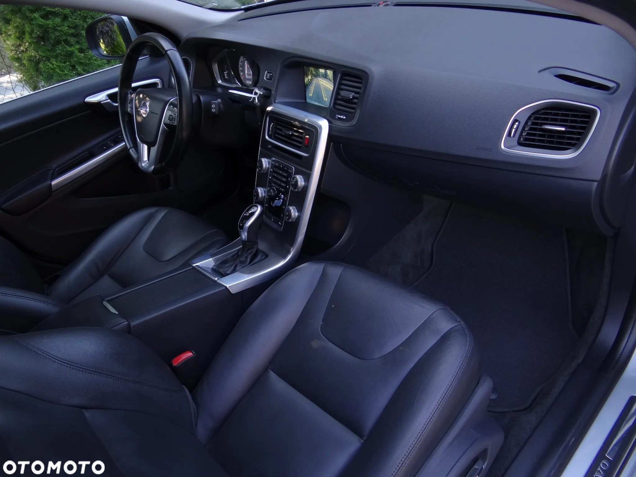 Volvo V60 D4 Geartronic Summum - 31