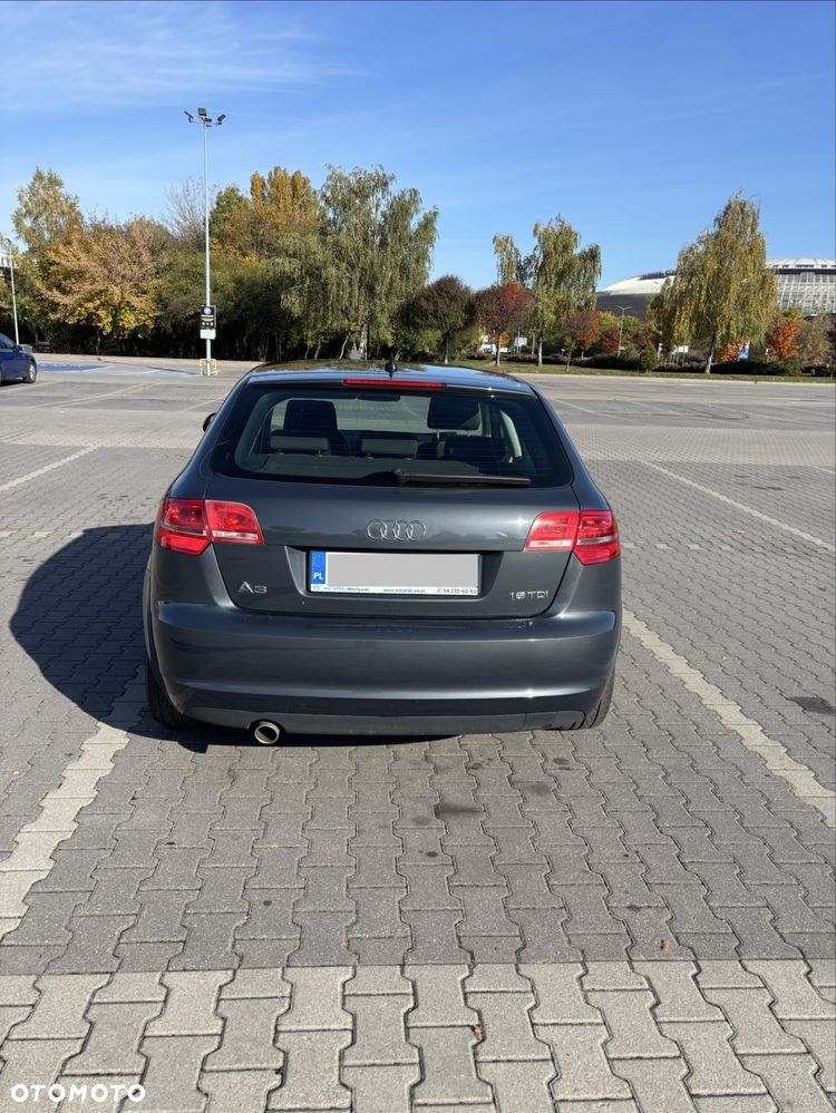 Audi A3 Sportback - 5