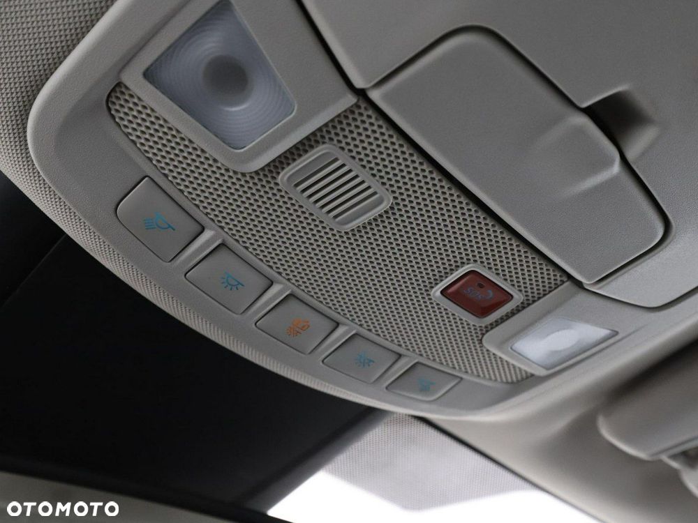 Ford S-Max 2.0 EcoBlue Titanium - 39