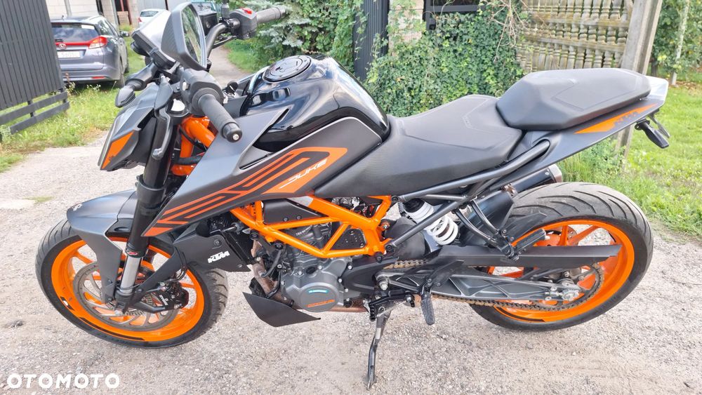 KTM Duke 125 - 25