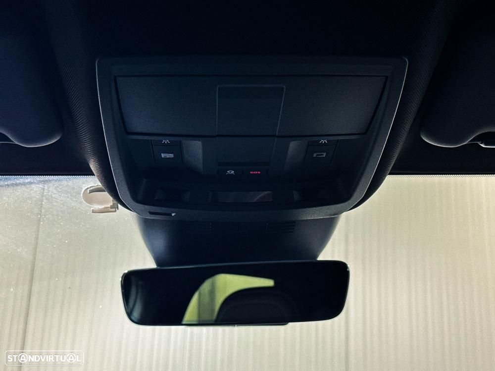 Peugeot E-3008 73 kWh GT - 25