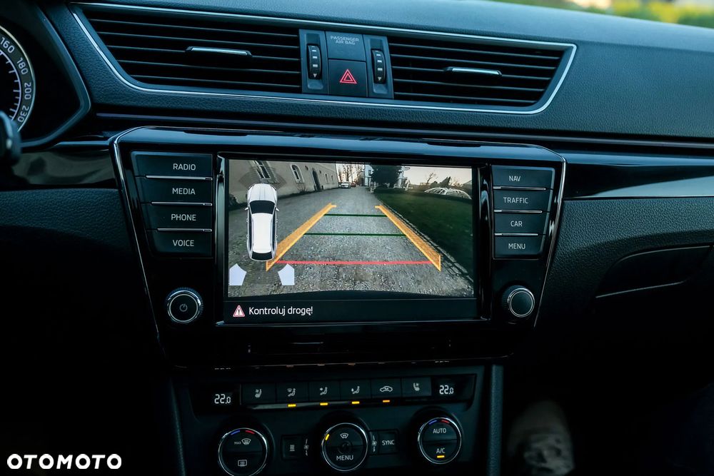 Skoda Superb 2.0 TDI 4x4 DSG L&K - 39