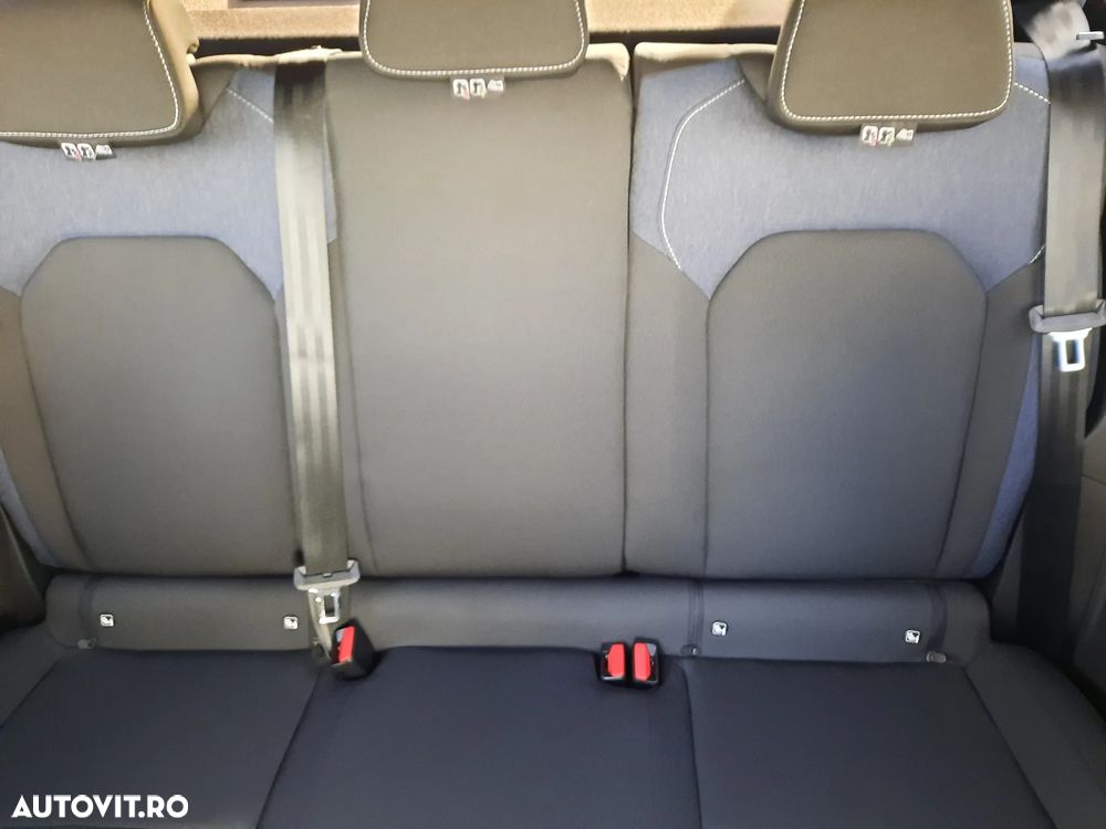 Dacia Duster HEV 140 Journey - 14