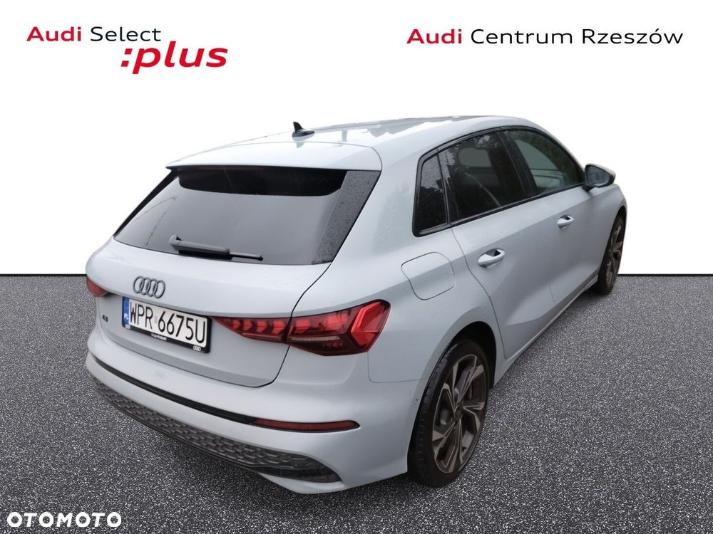Audi A3 Sportback - 4