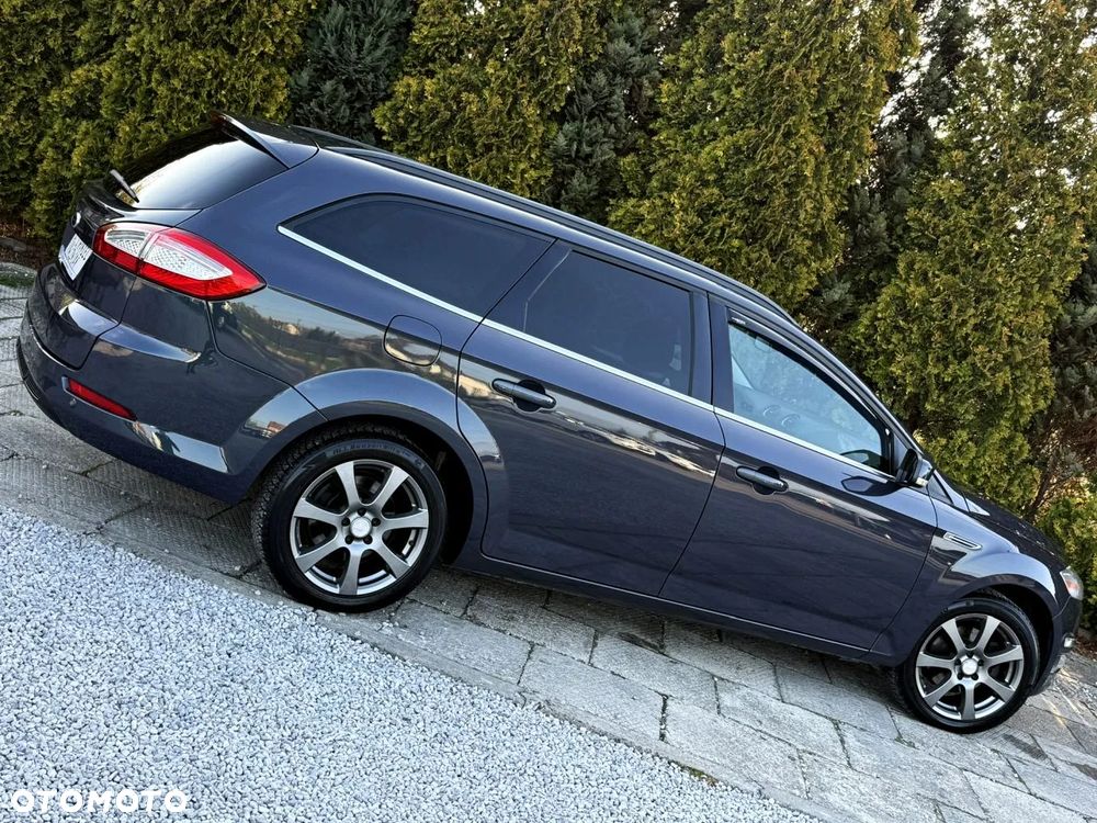 Ford Mondeo - 13